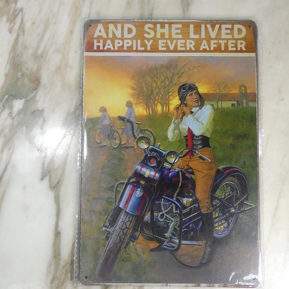 Metal Sign, Vintage Look "And She Lived Happily Ever After" Woman on Motorcycle - Picture 5 of 5